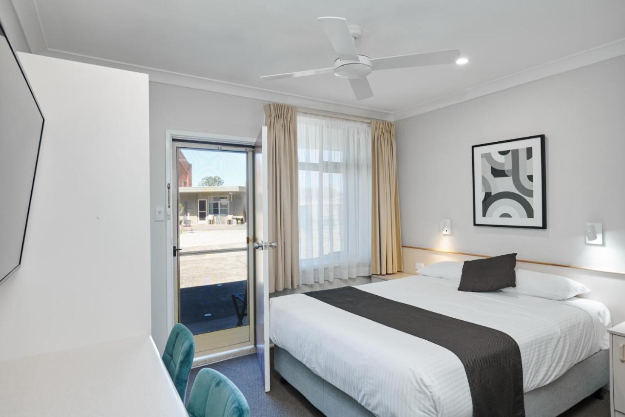 Wingham Motel מראה חיצוני תמונה
